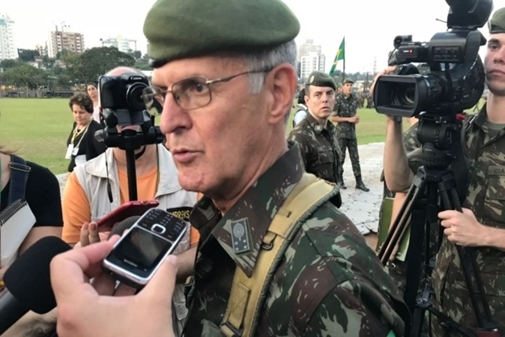 Ex-comandante Militar do Sul, General Miotto morre de covid-19