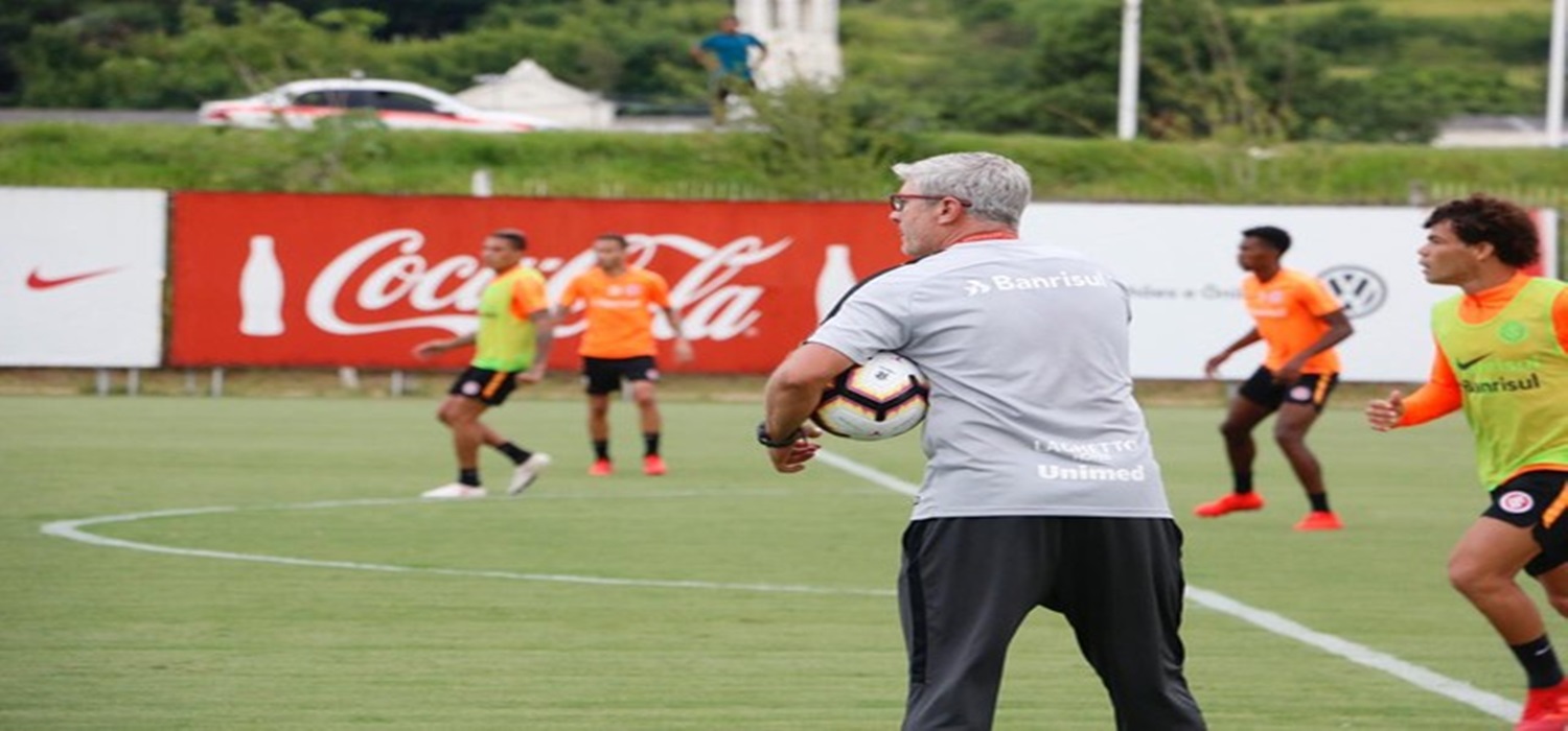 Com Nico, D'Ale e Edenílson, Inter inicia preparação para estreia na Libertadores