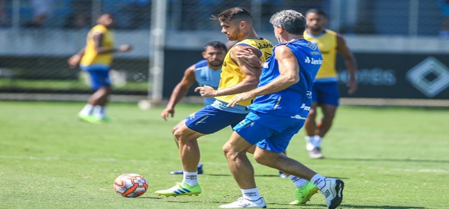 Michel e Vizeu reforçam time reserva do Grêmio contra o Pelotas; veja os relacionados