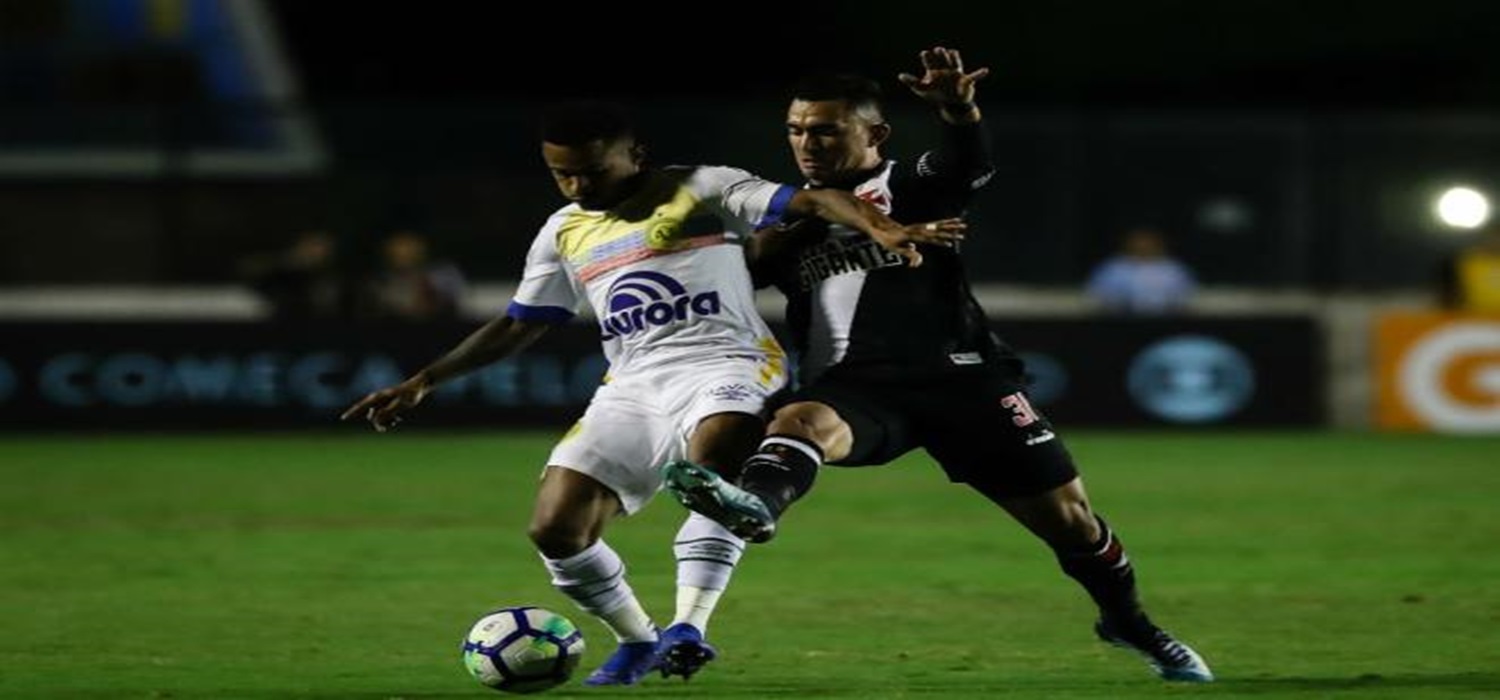 Chapecoense joga mal, perde para o Vasco e continua na zona de rebaixamento