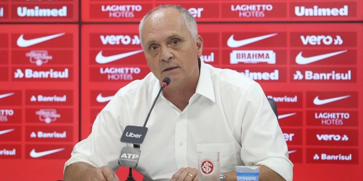 Pressão após derrota no Gre-Nal pode provocar mudanças no Inter