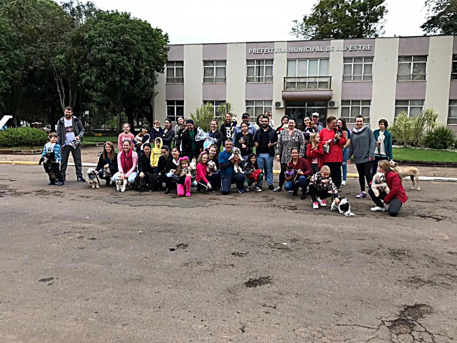 2ª CÃOMINHADA DE ALPESTRE, CORRENTE DA SOLIDARIEDADE CONTINUA