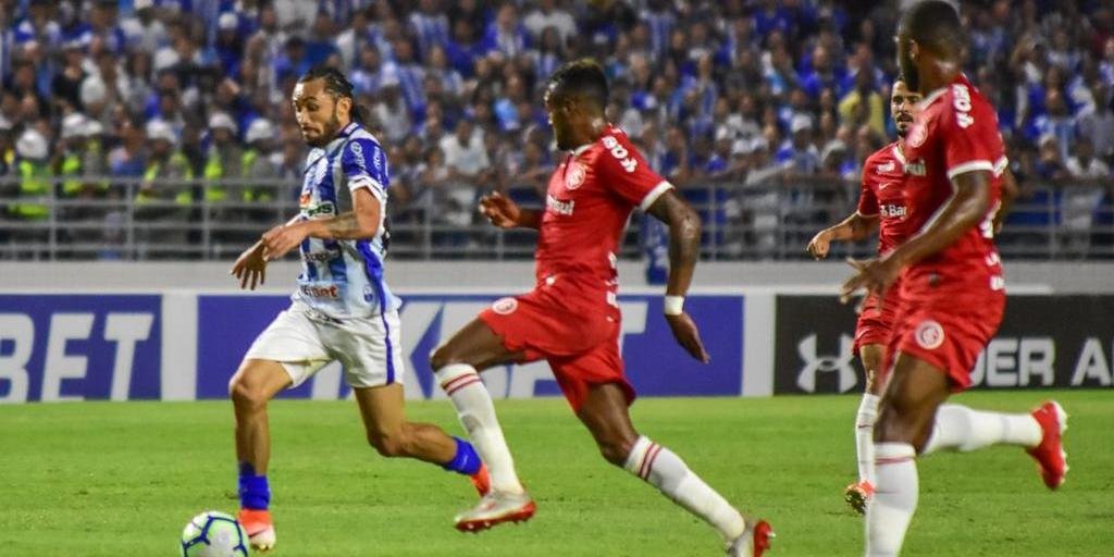 Com gol de pênalti, Inter amarga derrota por 1 a 0 para o CSA