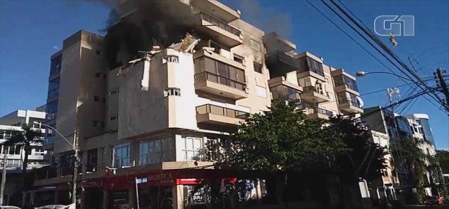 Incêndio atinge prédio e deixa feridos no Centro de Farroupilha