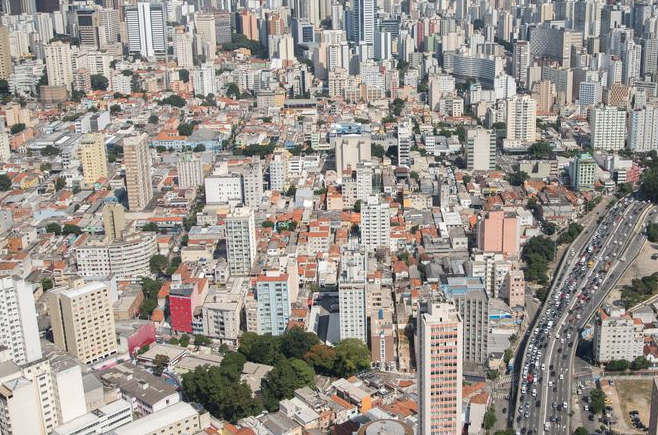 População do Brasil passa de 203 milhões, mostra Censo 2022