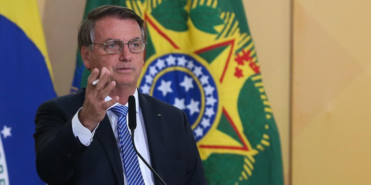 Bolsonaro diz que acertou com setor produtivo prorrogar desoneração da folha por mais 2 anos