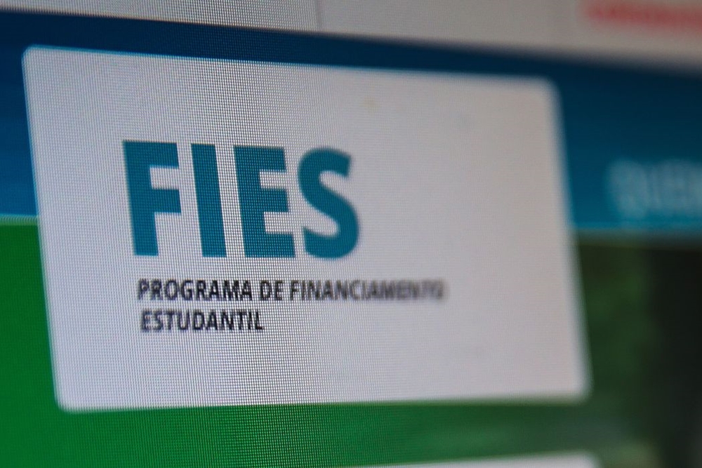 Fies oferecerá 93 mil vagas para financiamento estudantil em 2021