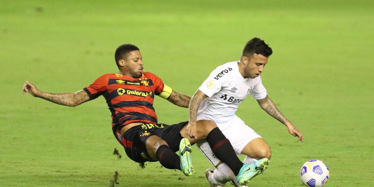 Grêmio volta a jogar mal, perde para o Sport e é lanterna do Brasileirão