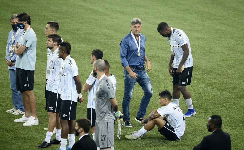 Grêmio assimila baque na final e tenta se remobilizar para a Libertadores com 