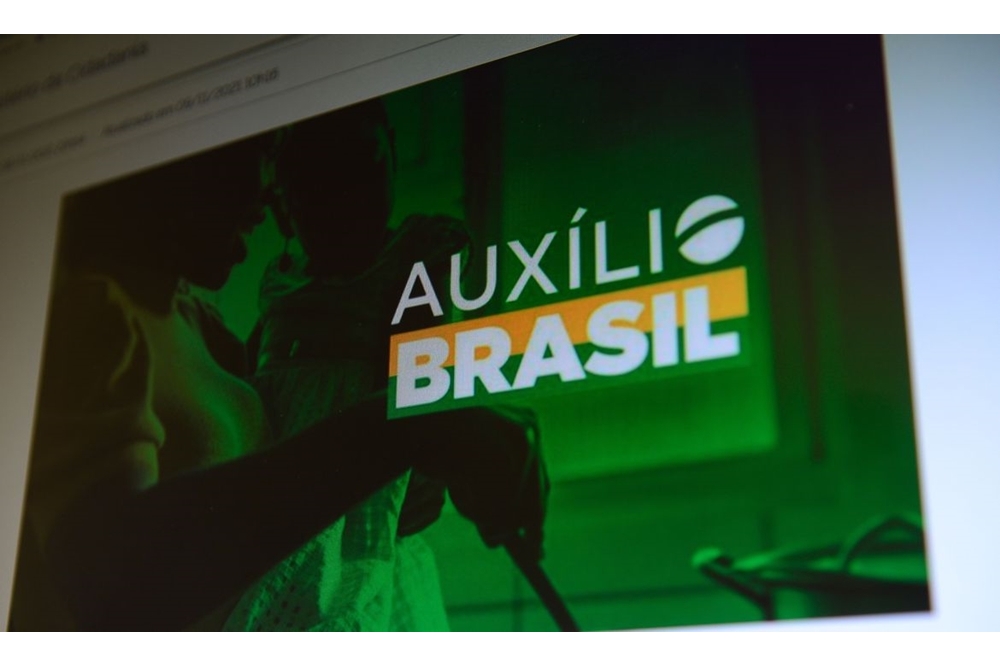 Caixa paga Auxílio Brasil para beneficiários com NIS final 3