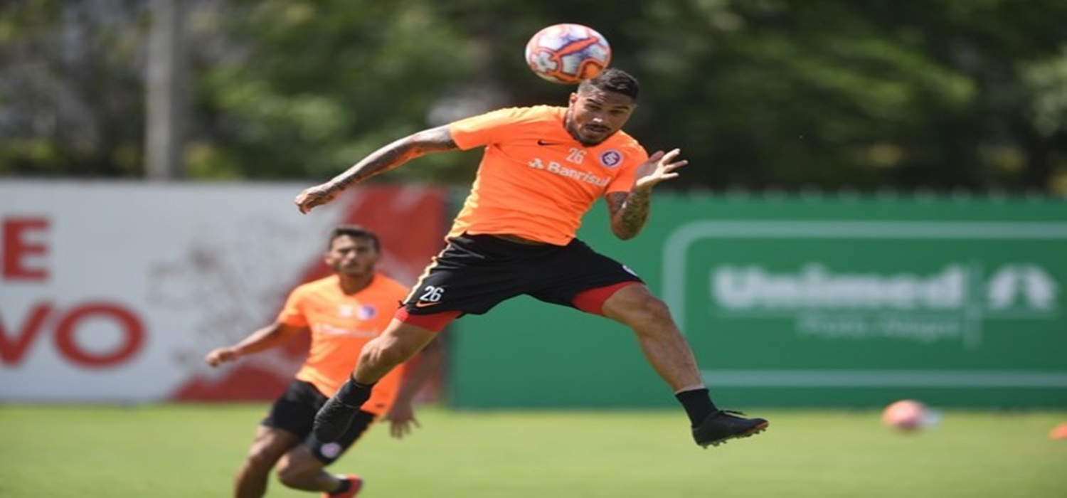 Inter deve ter Paolo Guerrero em jogo-treino nesta quinta-feira