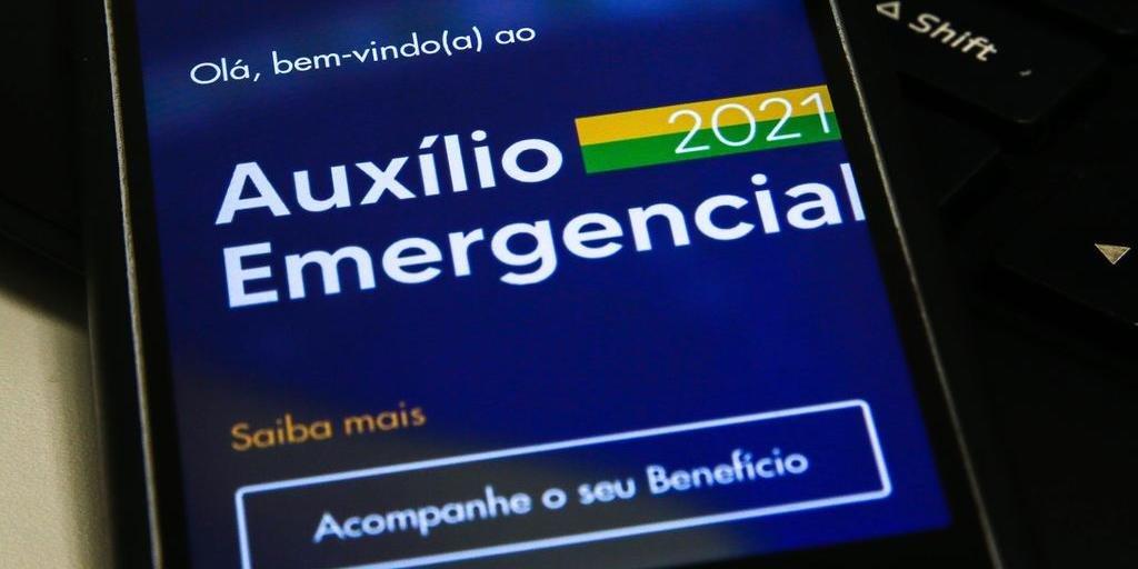 Auxílio emergencial é pago a beneficiários do Bolsa Família com NIS 7