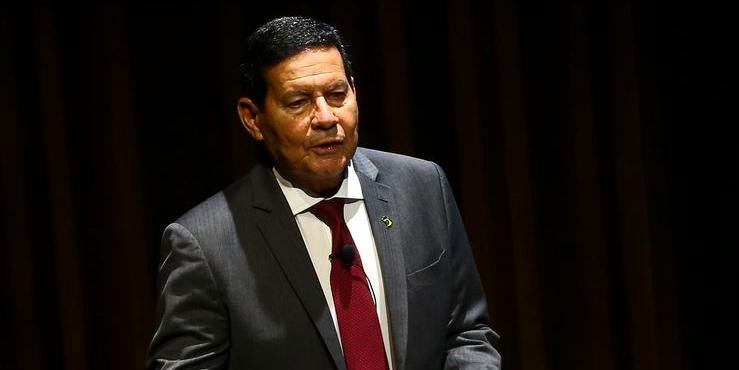 Mourão diz que Brasil pode ter mais dinheiro para a Amazônia com a redução do desmatamento