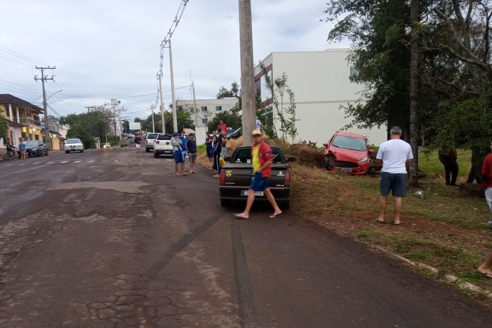 Acidente de trânsito é registrado em Ametista do Sul