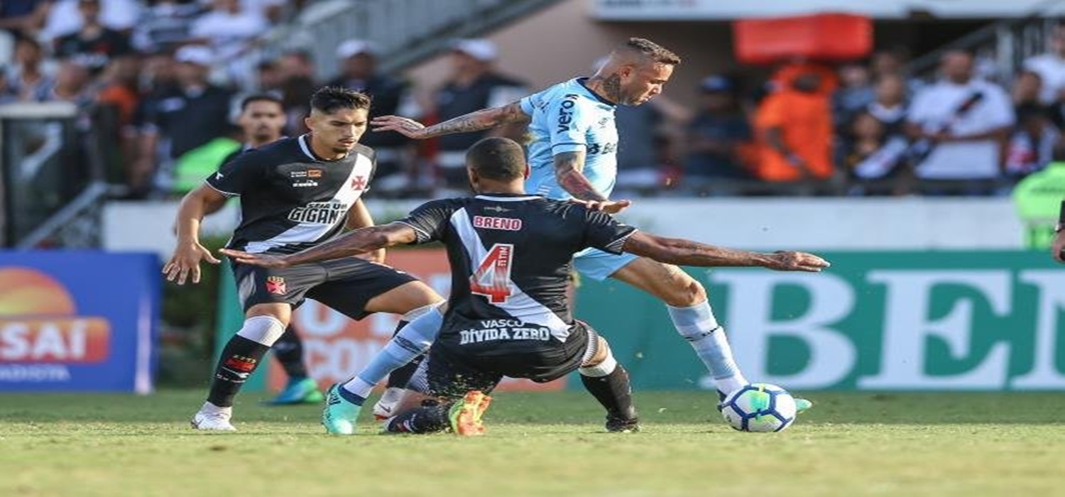 Com um a mais, Grêmio perde para o Vasco em São Januário