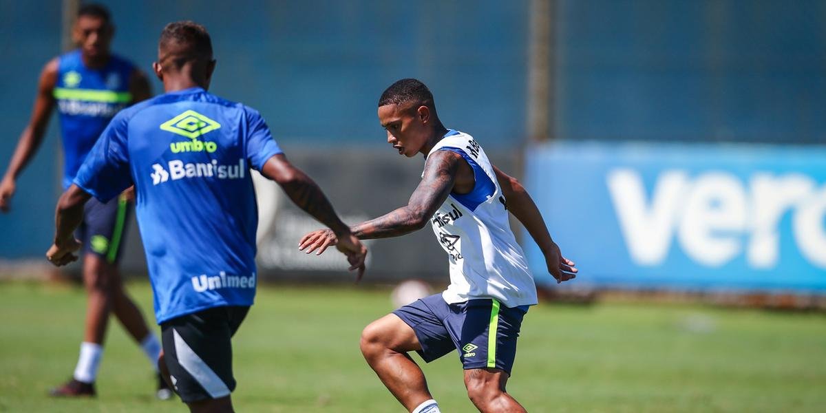 Jovens da base têm confiança de Renato e ganham chance de ouro na Libertadores