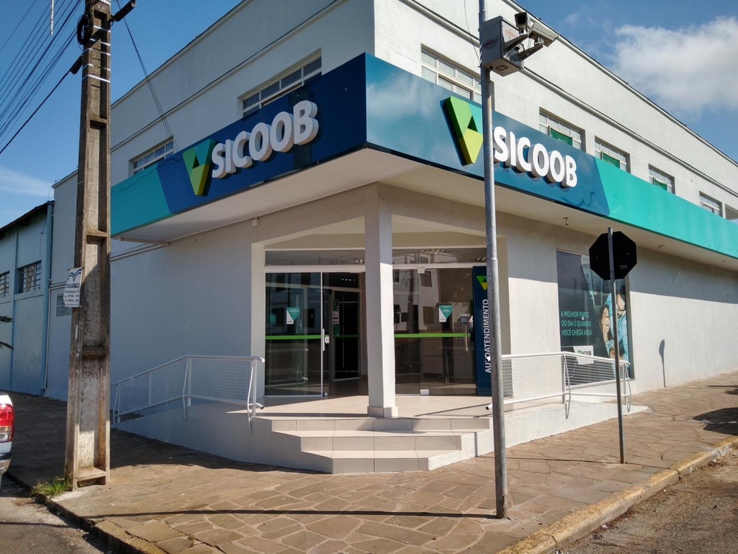 SICOOB OESTECREDI INAUGURA AGÊNCIA EM ALPESTRE