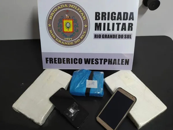 Brigada Militar prende dupla com 2,600 Kg de cocaína em Frederico Westphalen