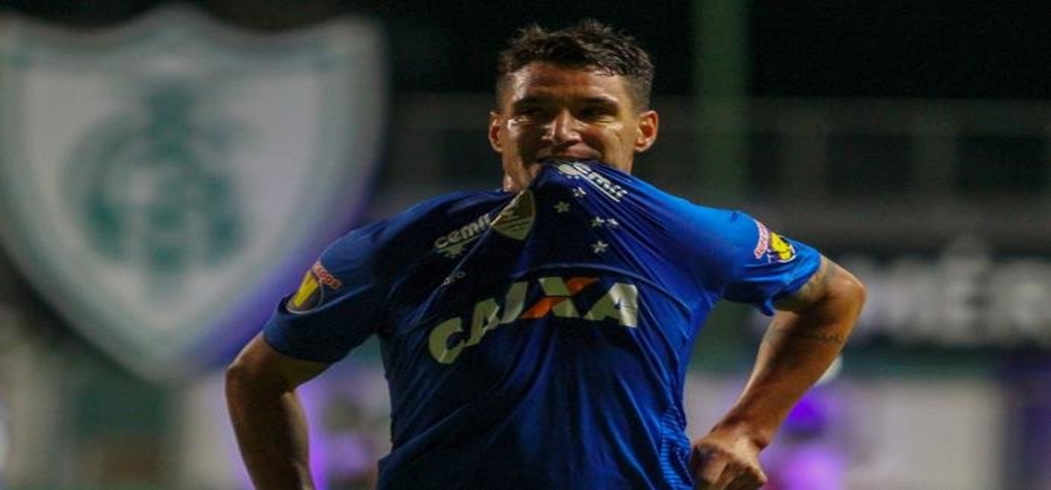 Grêmio espera evolução em tratativa por Thiago Neves