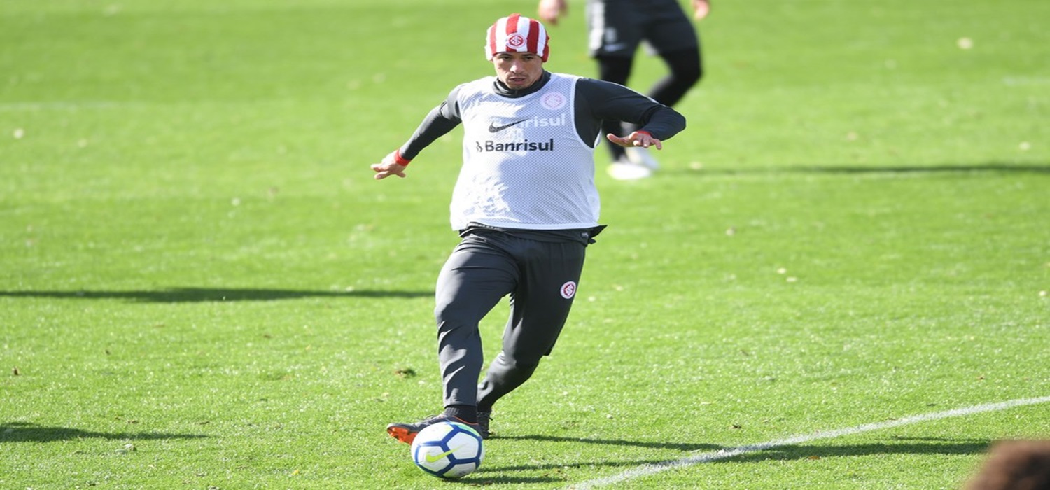 Odair comanda treino fechado e relaciona D'Alessandro e Damião para pegar o Ceará