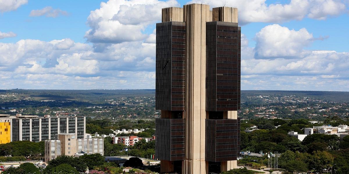 Previsão para Selic no fim de 2021 passa de 8,00% para 8,25% no Focus do BC