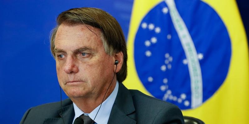 Médico avalia nova cirurgia após internação de Bolsonaro no Distrito Federal